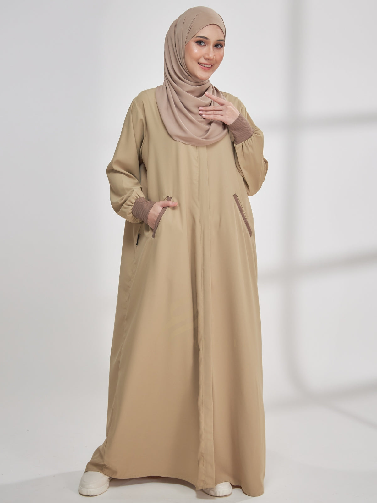 NAJWA Abaya