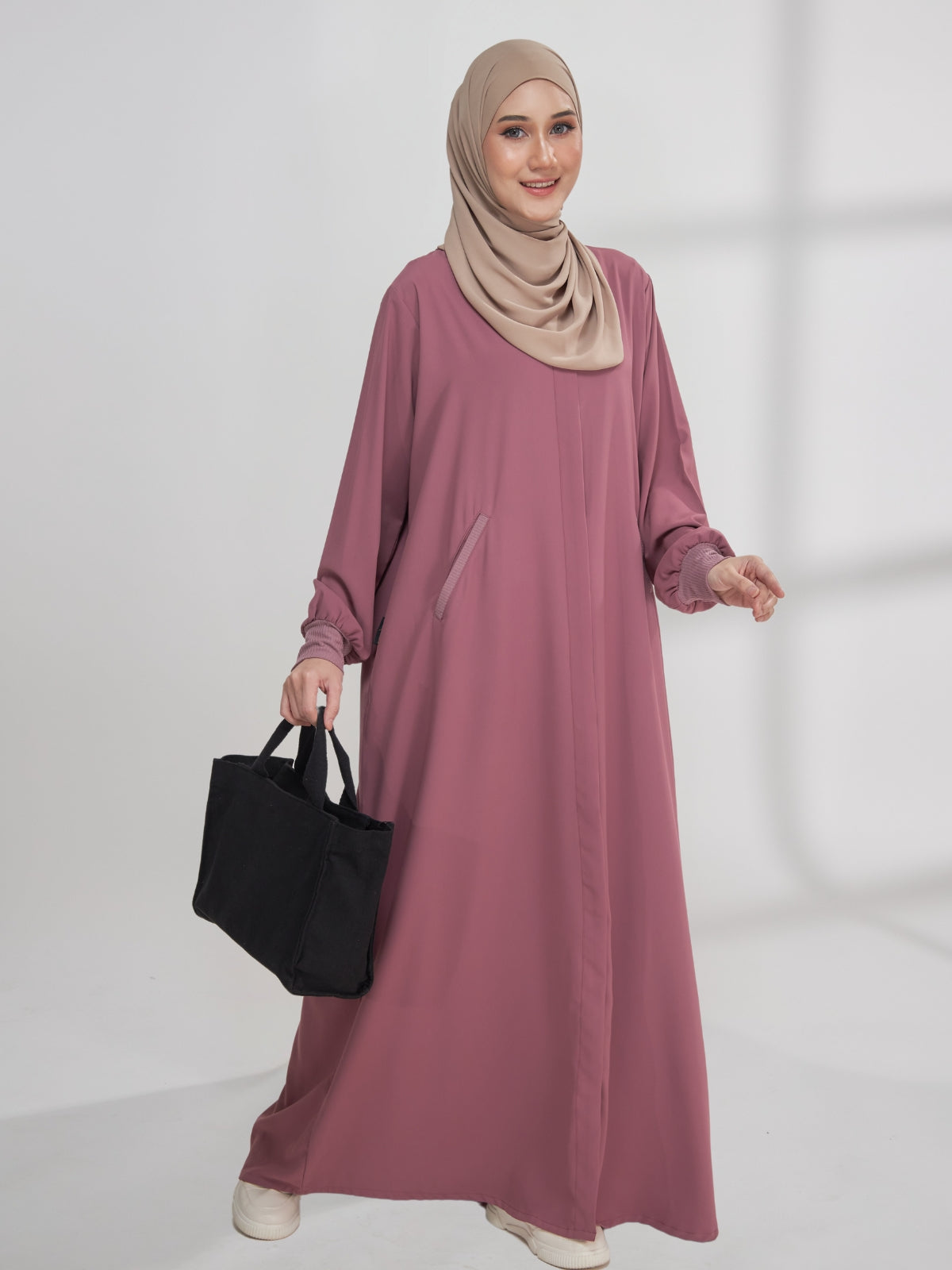 NAJWA Abaya