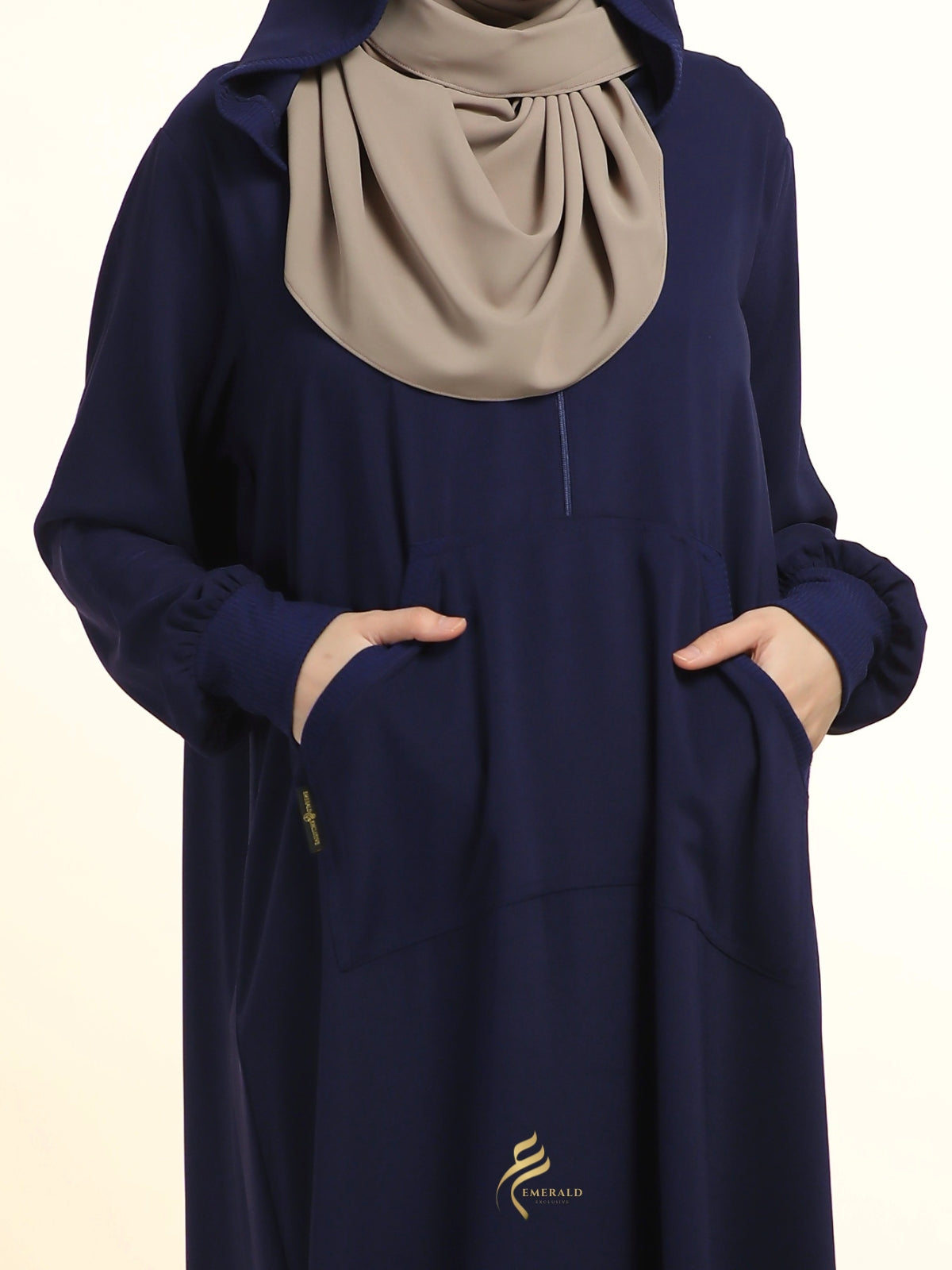 NAWAL Hoodie Abaya