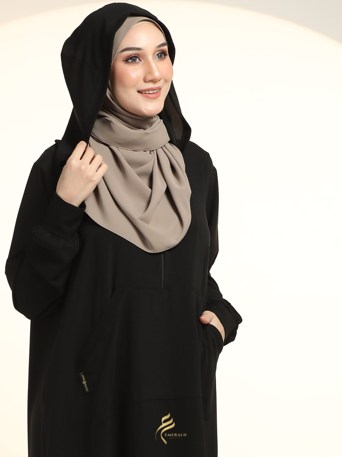 NAWAL Hoodie Abaya