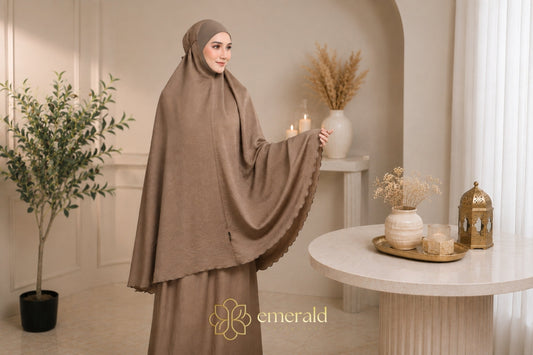 Is a Premium Muslimah Telekung Worth the Investment?