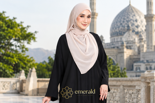 Pilgrimage Outfits for Graceful, Easy Worship