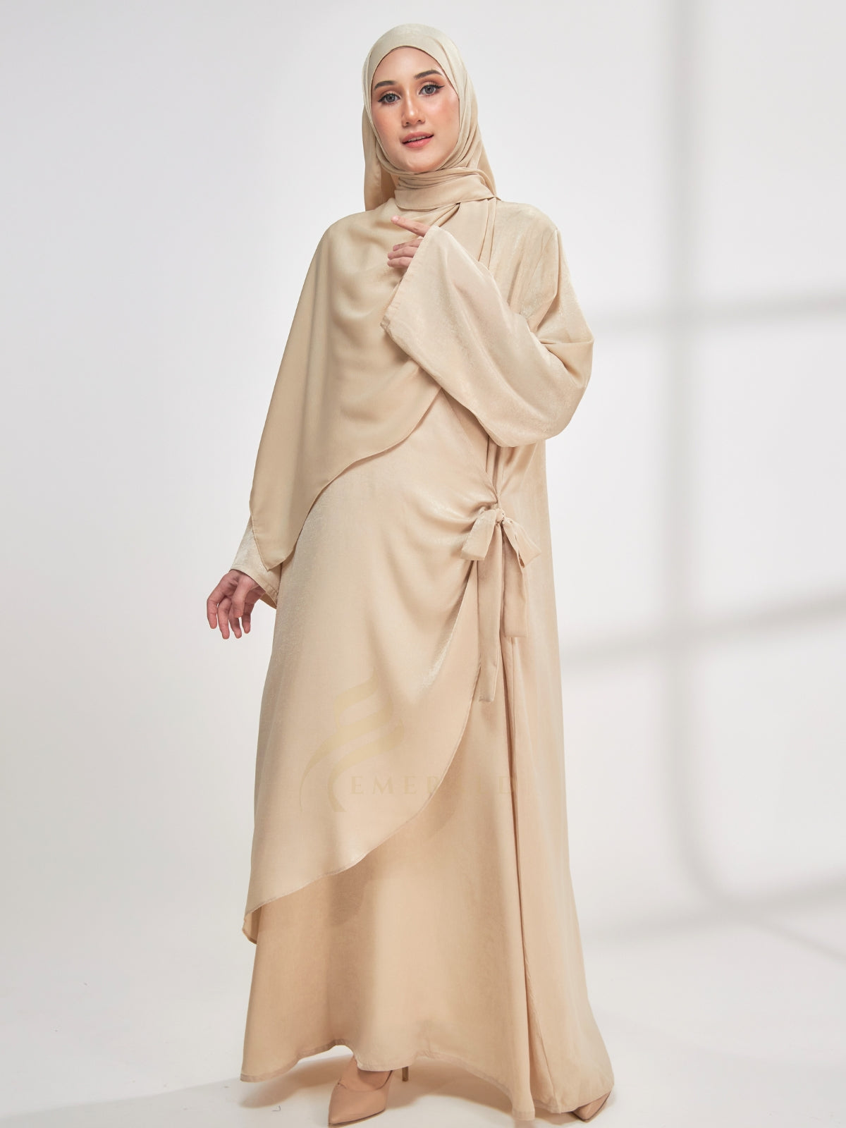HAURA Abaya