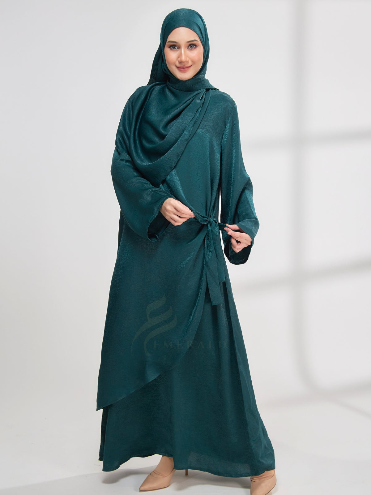HAURA Abaya