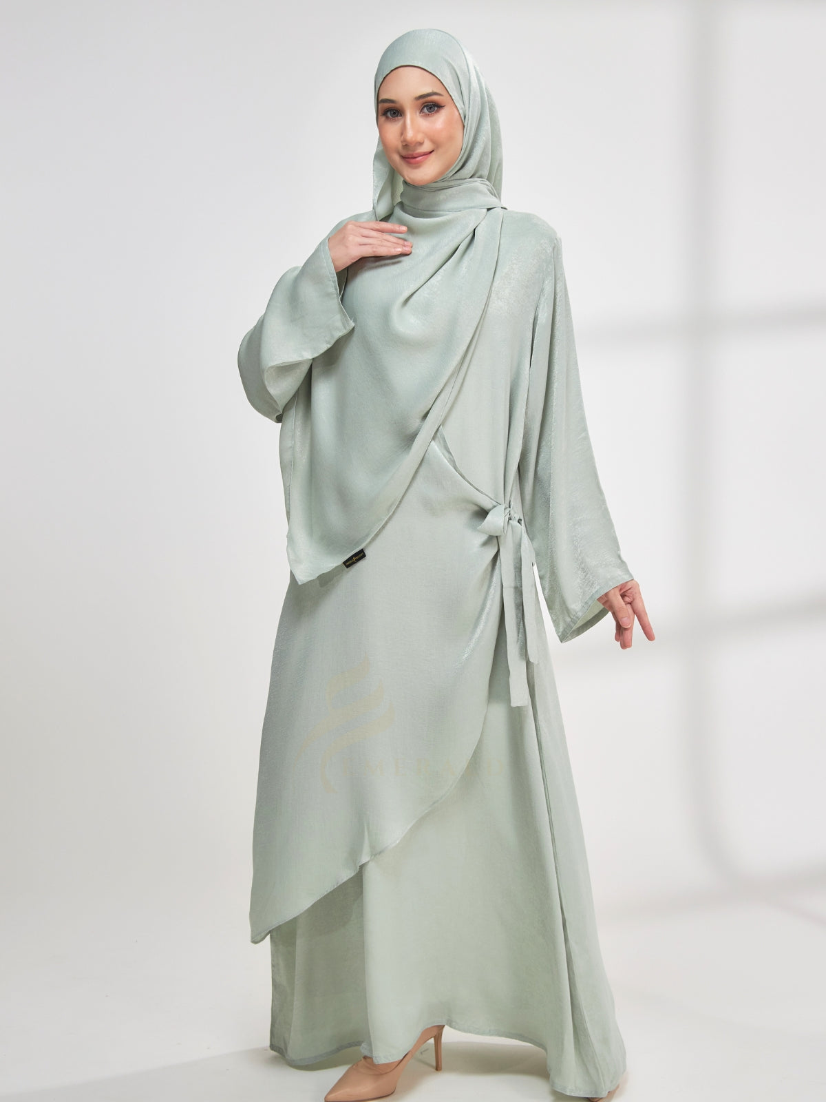 HAURA Abaya
