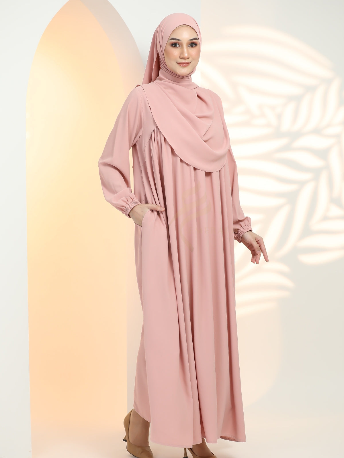 HELWA Abaya