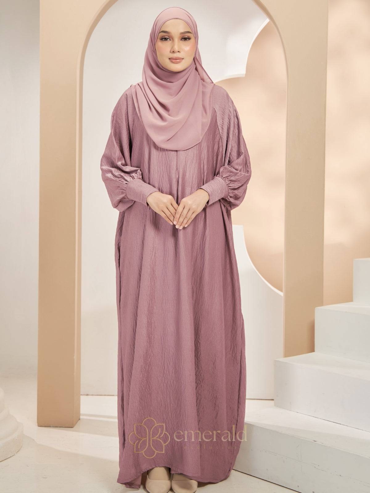 HUMAIRA Kaftan Jubah | Satin Airflow Modest Dress Malaysia – Emerald Exclusive