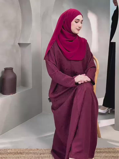 HANEEN Abaya
